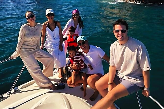 Your Own Private Yacht in Cabo – Snorkeling, Crew & Coastal Views - Who Will Enjoy This Yacht Most?